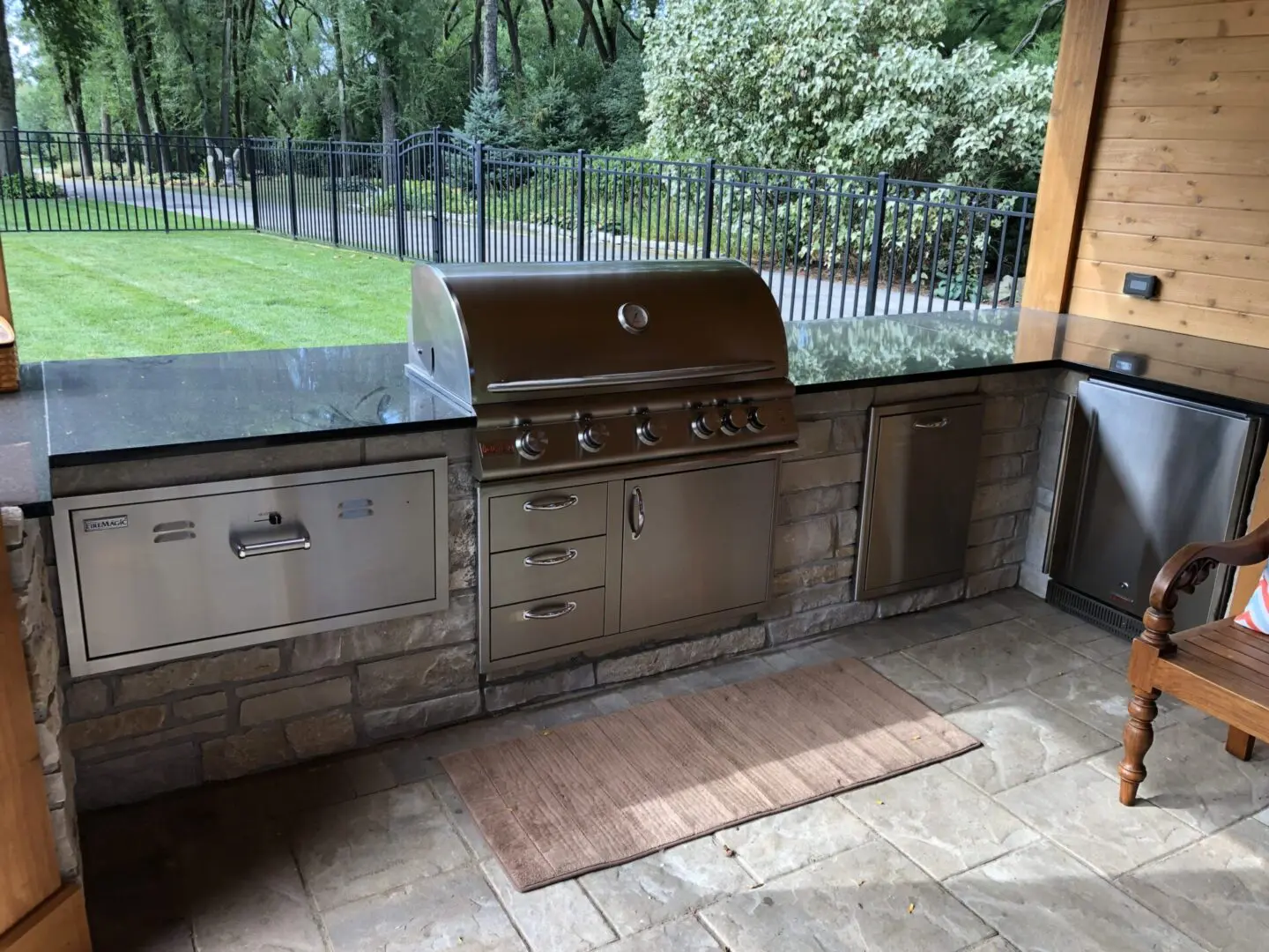 Custom outdoor grill kitchen installation in Lisle, IL