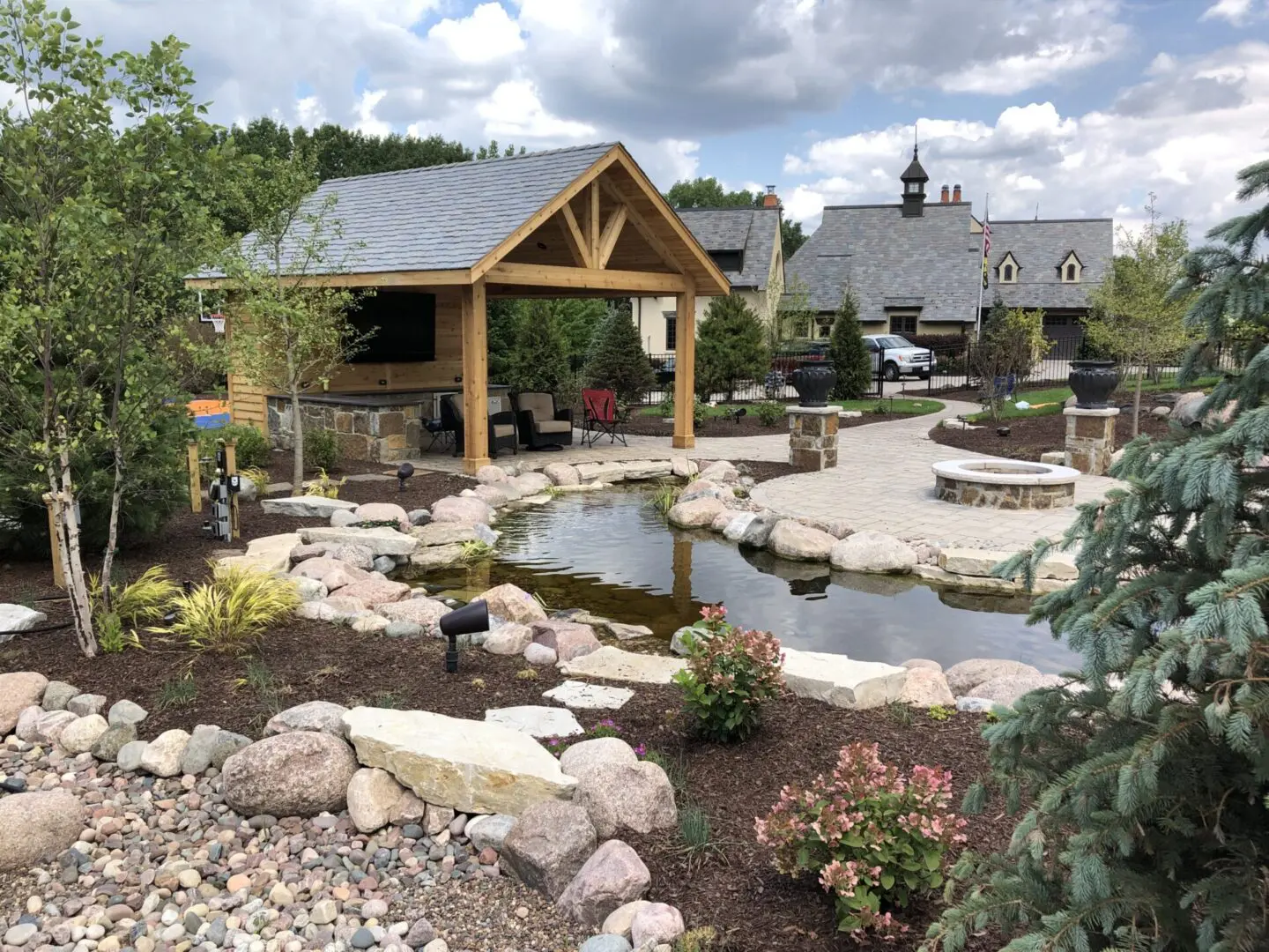 Custom pavilion and outdoor kitchen installation in Palos Park, IL