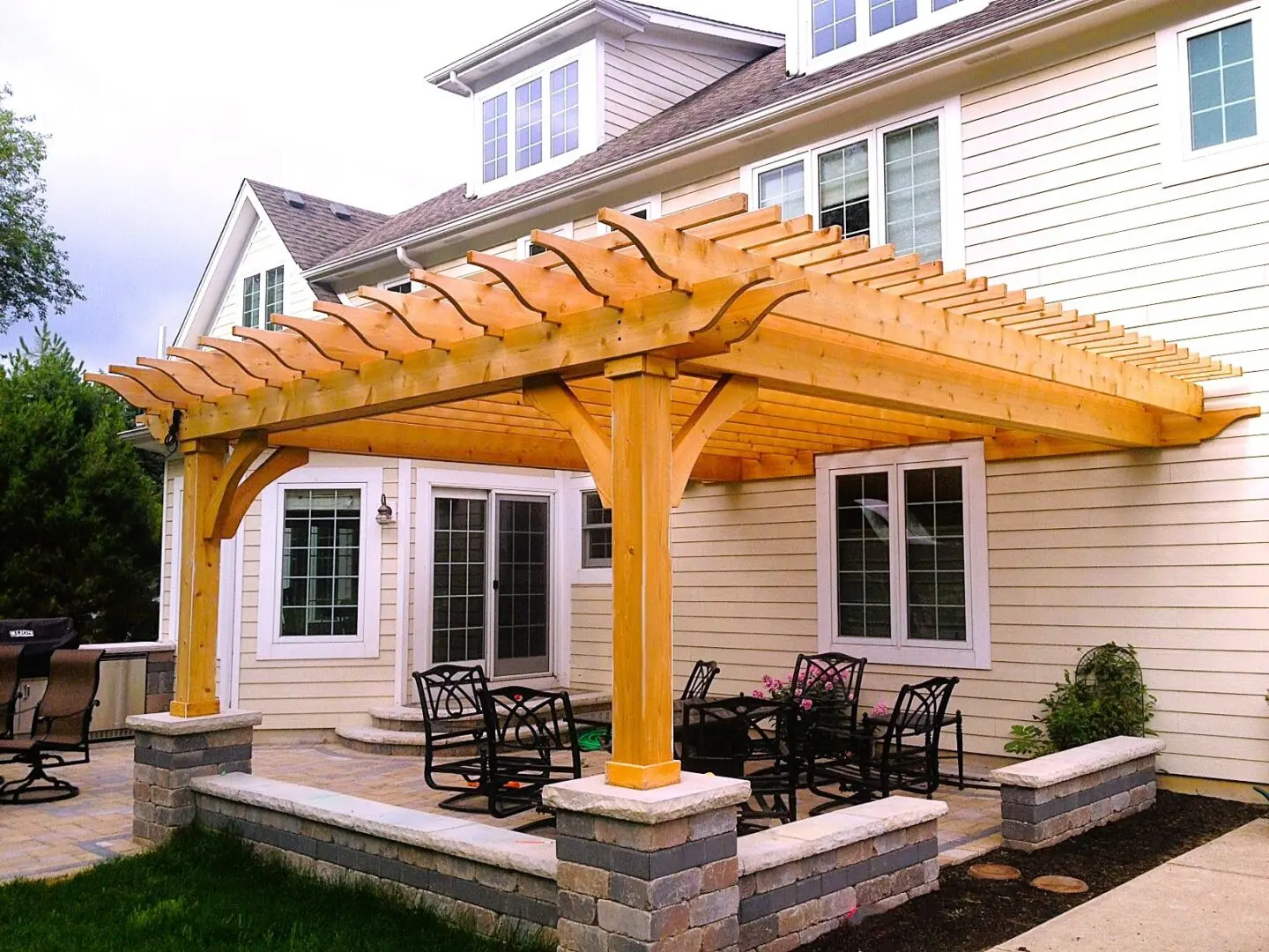 Custom pergola and patio installation in Western Springs, IL
