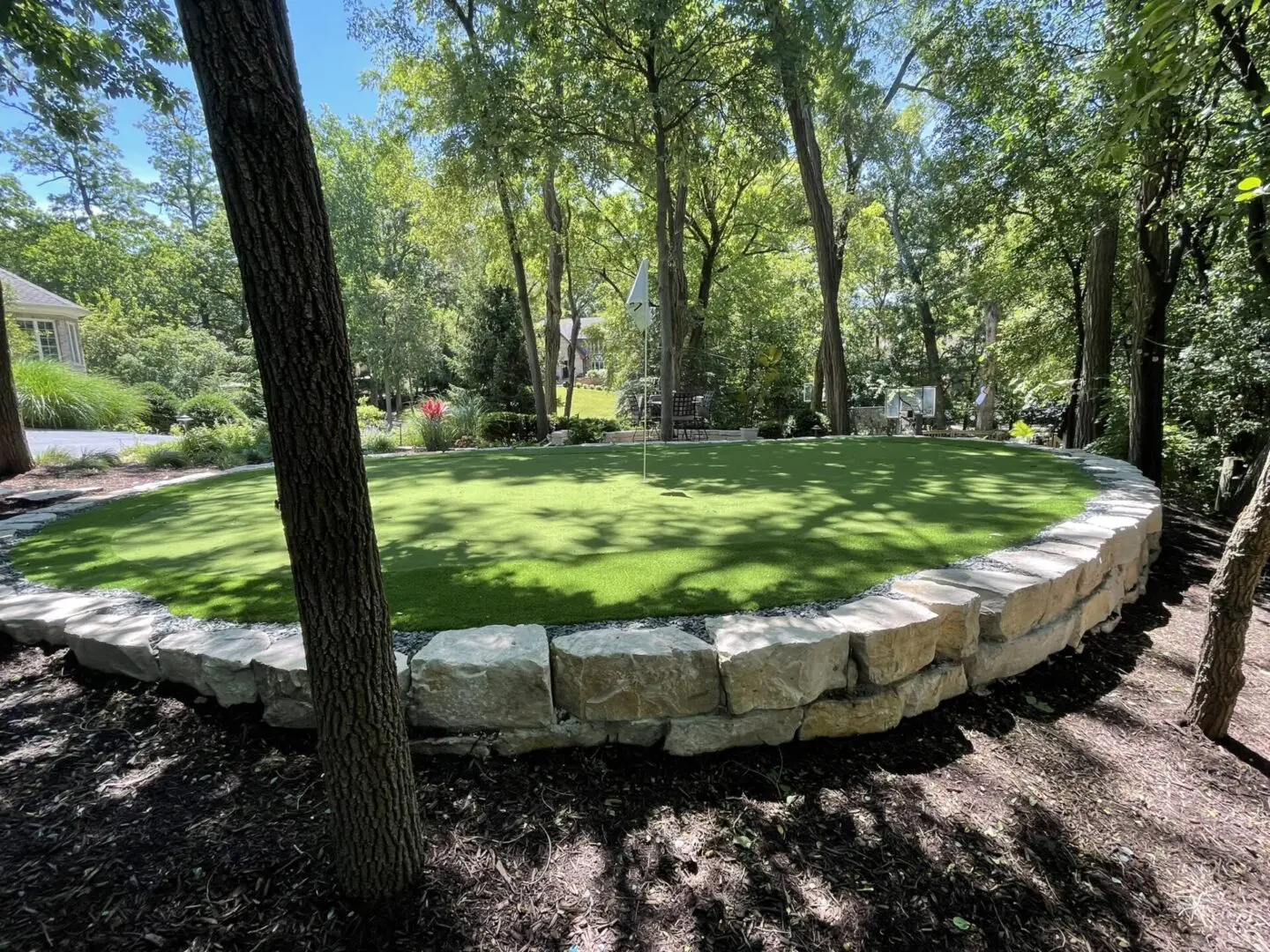 Luxury backyard near Burr Ridge, IL