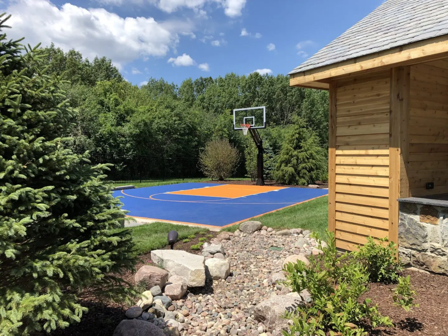 Custom pergola and sport court installation near Palos Park, IL