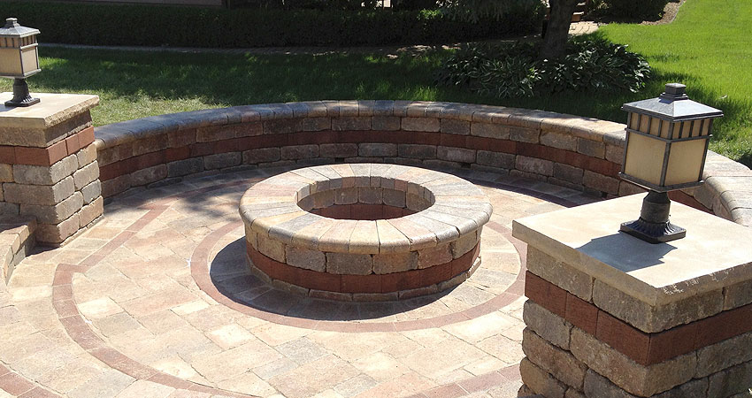 Fire pit in Downers Grove, IL built by CMS Landscapes